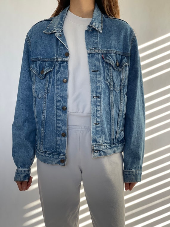 Vintage Med Blue USA Levi’s Denim Jacket