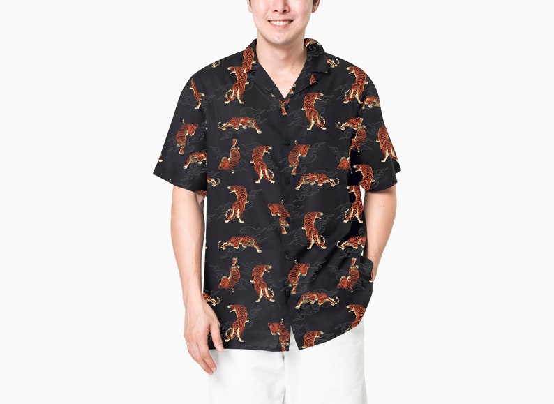 Tiger Hawaiian Shirt in Black image 1