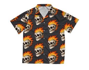 Camisa hawaiana de calaveras en llamas