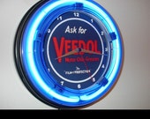 Veedol Tydol Oil Gas Service Station Garage Advertising Man Cave Blue Neon Wall Clock Sign