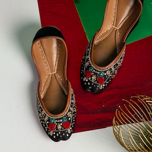 Love Birds - Black Ballet Flats Black Juttis Date Night Slip Ons Valentine Mojari Black Khussa Indian Ballerines Traditional Shoes of India