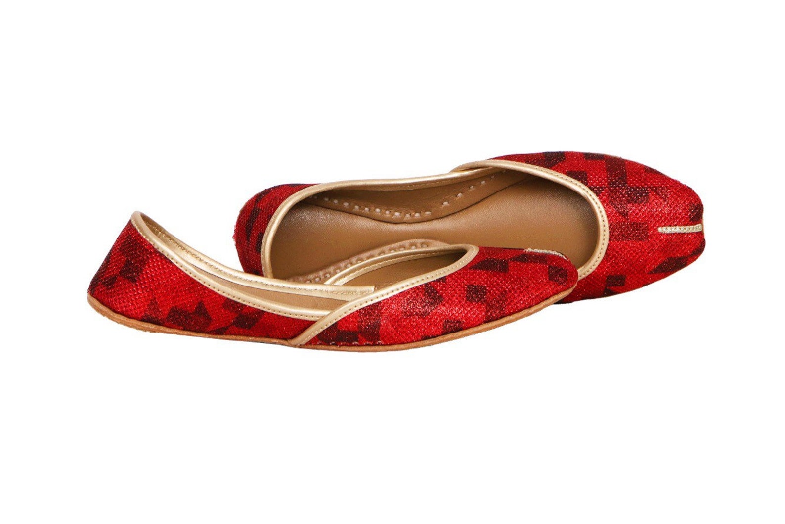 red printed handmade women flat shoes ballet flats printed shoes juti ethnic shoes bridal shoes mojari indian juttis