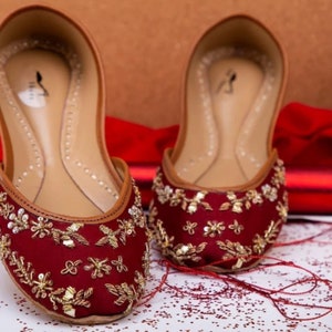 Red & Gold Bridal Flats: Indian Wedding Jutti Shoes