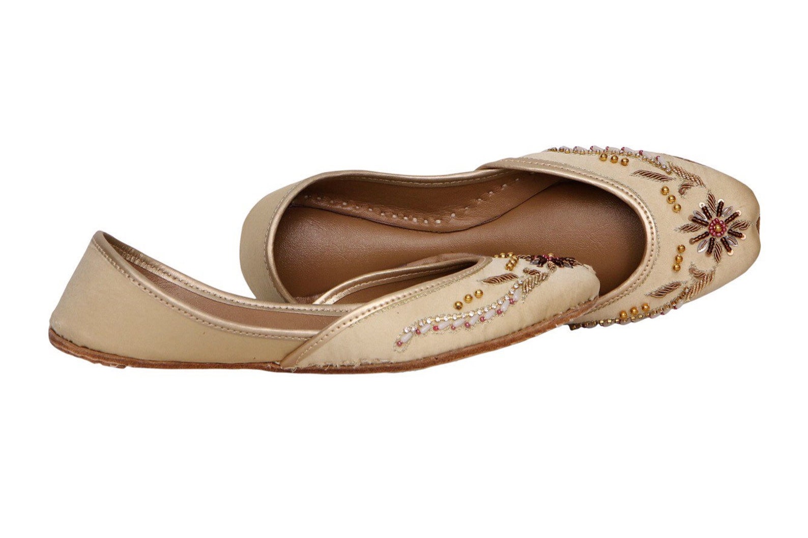 handmade embellished beige women flat shoes ballet flats kundan khussa juti ethnic shoes brooch bridal shoes mojari indian jutti
