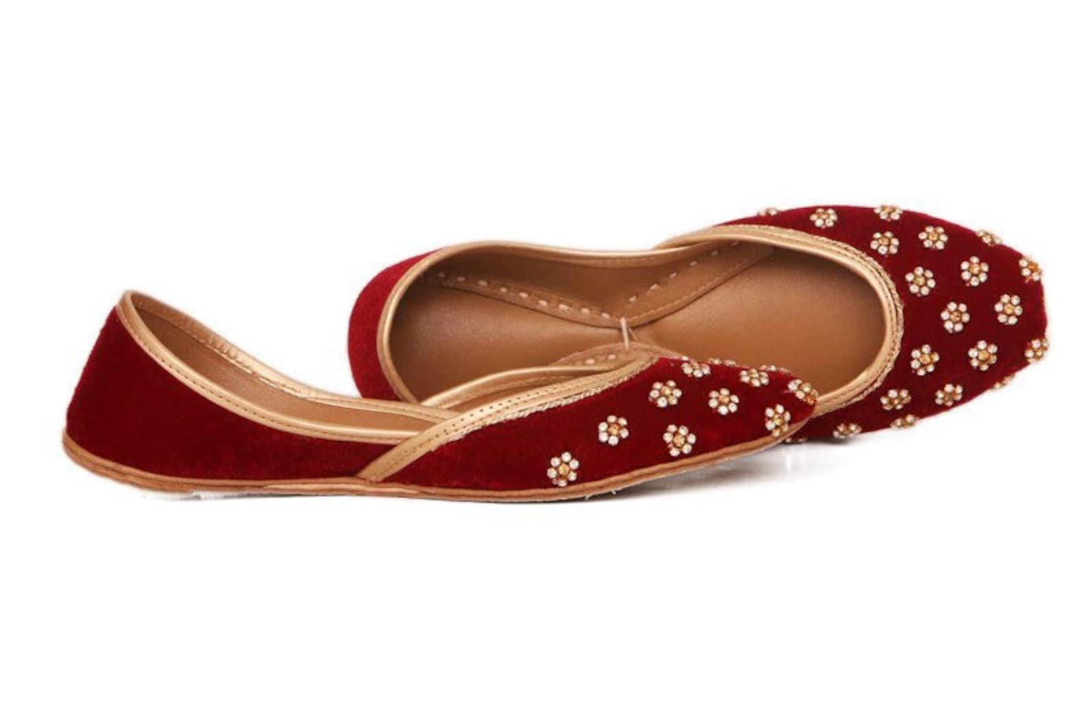 maroon embellished ballet flat shoes maroon jutis maroon mojari maroon khussa