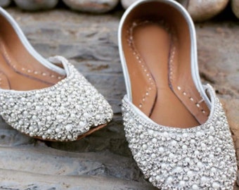 Elegant Pearl Wedding Flats: White Bridal Jutti Khussa