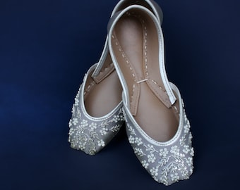 Stunning Grey - Bedazzled Wedding Flats Pearl Bridal Shoes Comfortable Wedding Flats for Bride Mojari for Women Punjabi Jutti Neat Flats