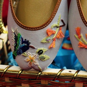 Birdtastic - Handmade Embellished Silver Women Flat Shoes Ballet Flats Khussa Juti Ethnic Shoes Sequins Summer Shoes Mojari Indian Juttis