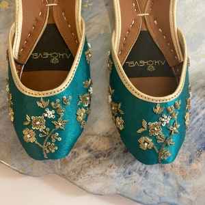 Teal  Dazzle - Green Embellished Ballet Flat Shoes Green Jutis Green Khussa Vert Ballerines Bleu Sarcelle Ballerines St Patrick's shoes