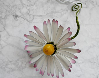 Lamp light Minimalist lighting Daisy Interior Lighting Sculpture Lamp Shade Art Craft Table Lamp Soft light Home & Living