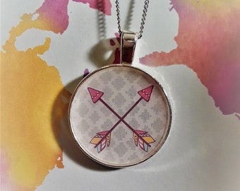 1" Round Arrows necklace