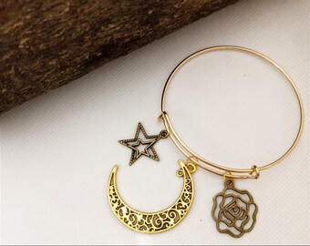 D Bella Ryann Adjustable Expandable Silvertone Wire Bangle Bracelet With Pendant Initial Charm