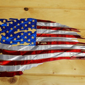 Battle Worn Flag Metal Sign – Distressed American Flag – Distressed USA Flag – Gift for Veterans – American Pride – Metal Cut American Flag