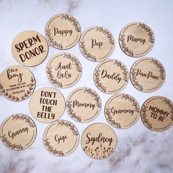 Personalized Baby Shower Pin Buttons | Pin-back Custom Wooden Button Badge | Mommy To Be | Daddy To Be | Big Sister Badge |  Big Brother Pin