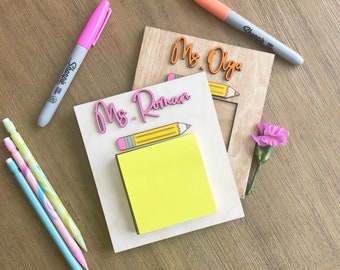 Personalized Sticky Notes Holder | Post-it Notes Pad | Sticky Note Dispenser | Personalized Sticky Note Pad Gift | Desk Note Pad Organizer