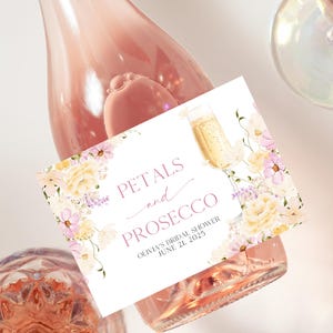 Petals and Prosecco Bottle Label, Prosecco Bottle Labels, Bridal Shower gifts, Prosecco Bottle Favors, Bridal Shower Favors, 401