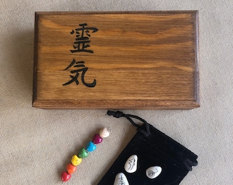 Brown Wooden Reiki Box: Usui Ryoho Symbols, Chakra Beads