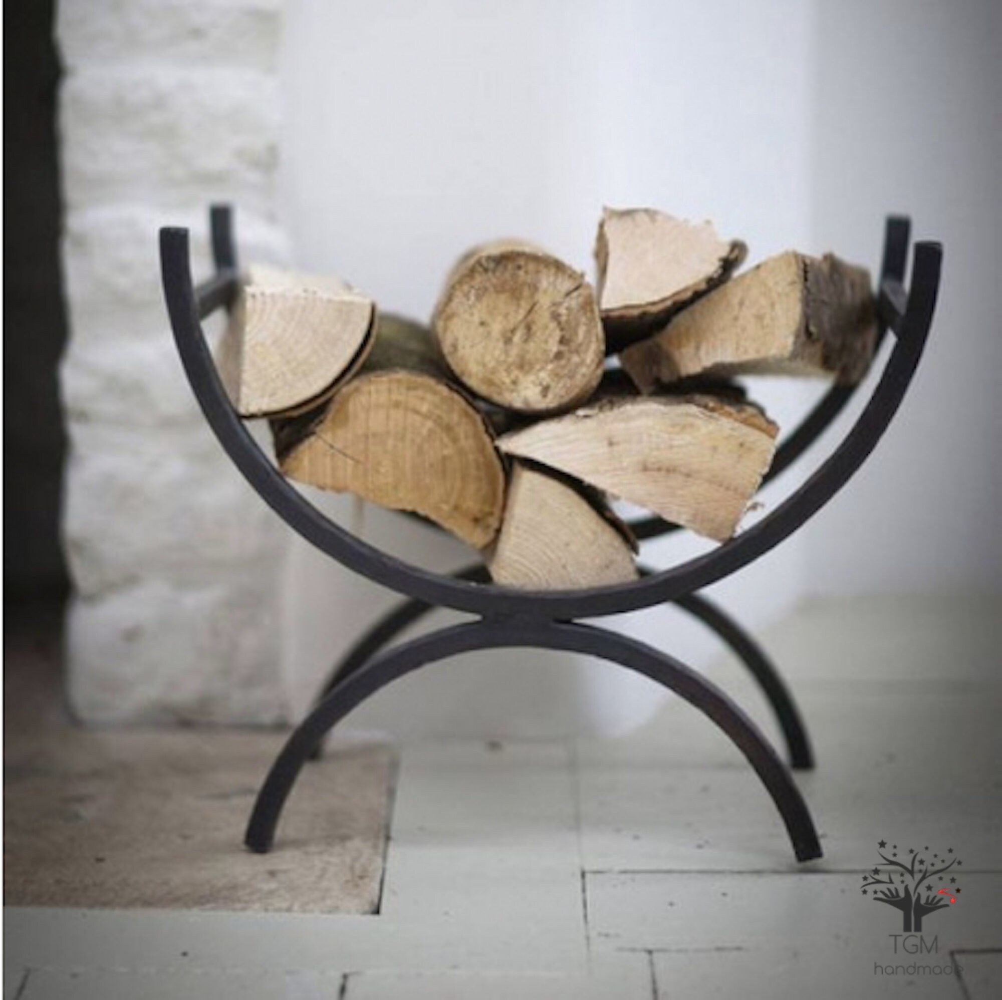 K2 Indoor Handcrafted and Hand-painted Designer Log Holder - Etsy Denmark