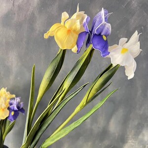 Real touch artificial Iris Real Touch Flower Floral Arrangement 23.6’’ Dark Purple Yellow white Iris flower wedding arrangement