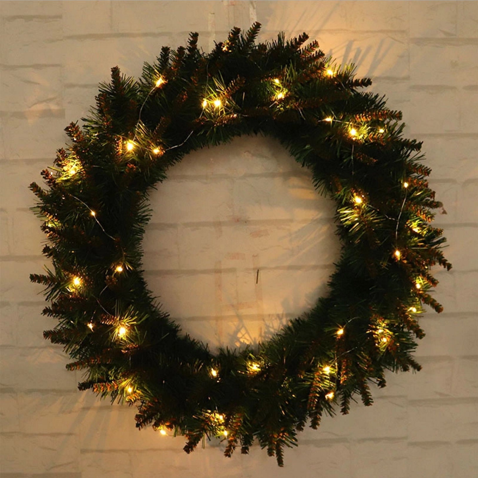 Christmas Wreath Country Style Handmade Christmas Wreath Garland Ornaments Christmas Decoration Approved for Home Outdoor Use 15.7in