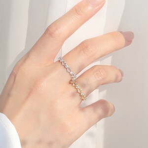 Alianzas de boda simples para parejas, anillos de promesa para hombres y  mujeres con circonita cúbica de plata de ley 925, anillos minimalistas  ajustables, regalo personalizado para ella y él -  España