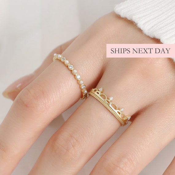 Best friend cheap crown ring