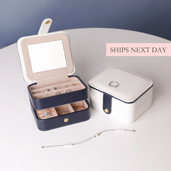 Travel Jewelry Box Case with Mirror, Multi-functional Jewelry Holder Multiple Levels PU Leather Organizer Mini Portable Accessory Storage