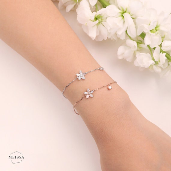 Dainty Cute Flower Matching Bracelet Set with Pearl Pendant Best Friend  Friendship Colorful Daisy Flower Bracelets for Women Girls BFF Jewelry Gift