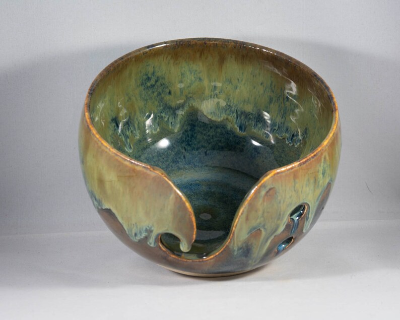 Handmade Pottery Yarn knitting Bowl