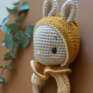 bunny Peaches Rassel.bunny rattle crochet. deutsche Häkelanleitung. Amigurumi.pdf File.english pattern and many other languages. image 2