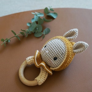 bunny Peaches Rassel.bunny rattle crochet. deutsche Häkelanleitung. Amigurumi.pdf File.english pattern and many other languages. image 5