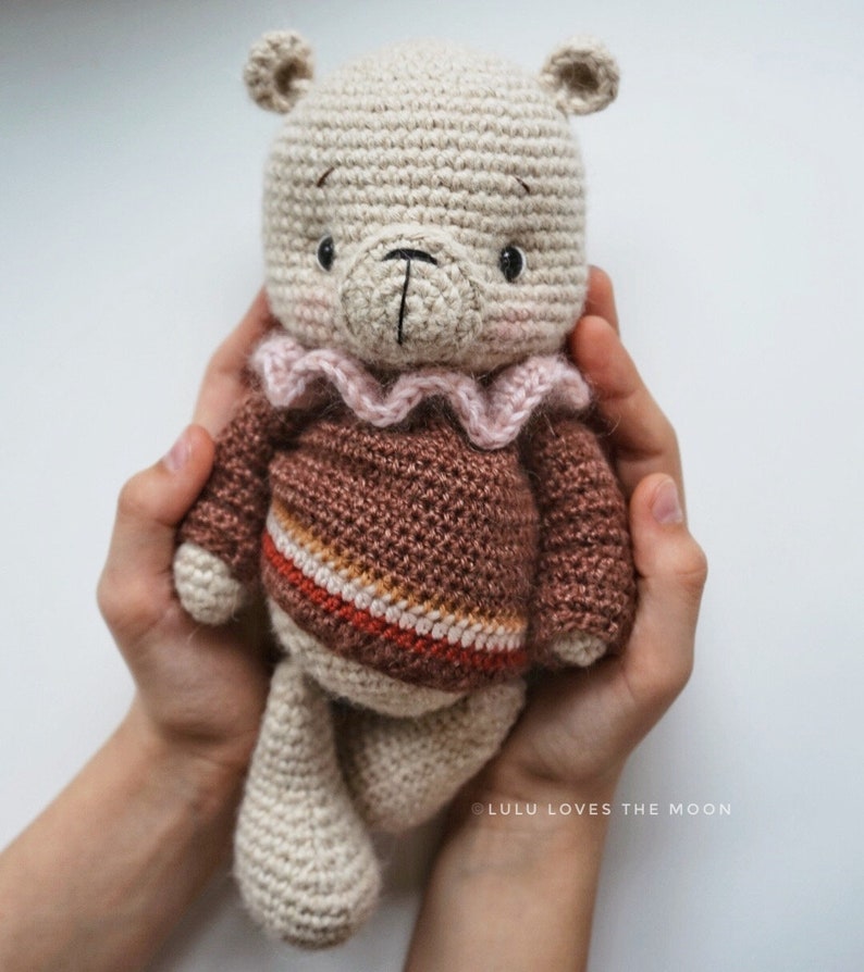Floki, the bear. Crochet pattern, English language, francais, espanol. Häkelanleitung, deutsch.Amigurumi, Kuscheltier, Häkeltier, Teddy. image 7