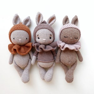 Bébé lapin Peaches. Häkel Anleitung Modèle au crochet patron croché Amigurumi plusieurs langues disponibles. image 4