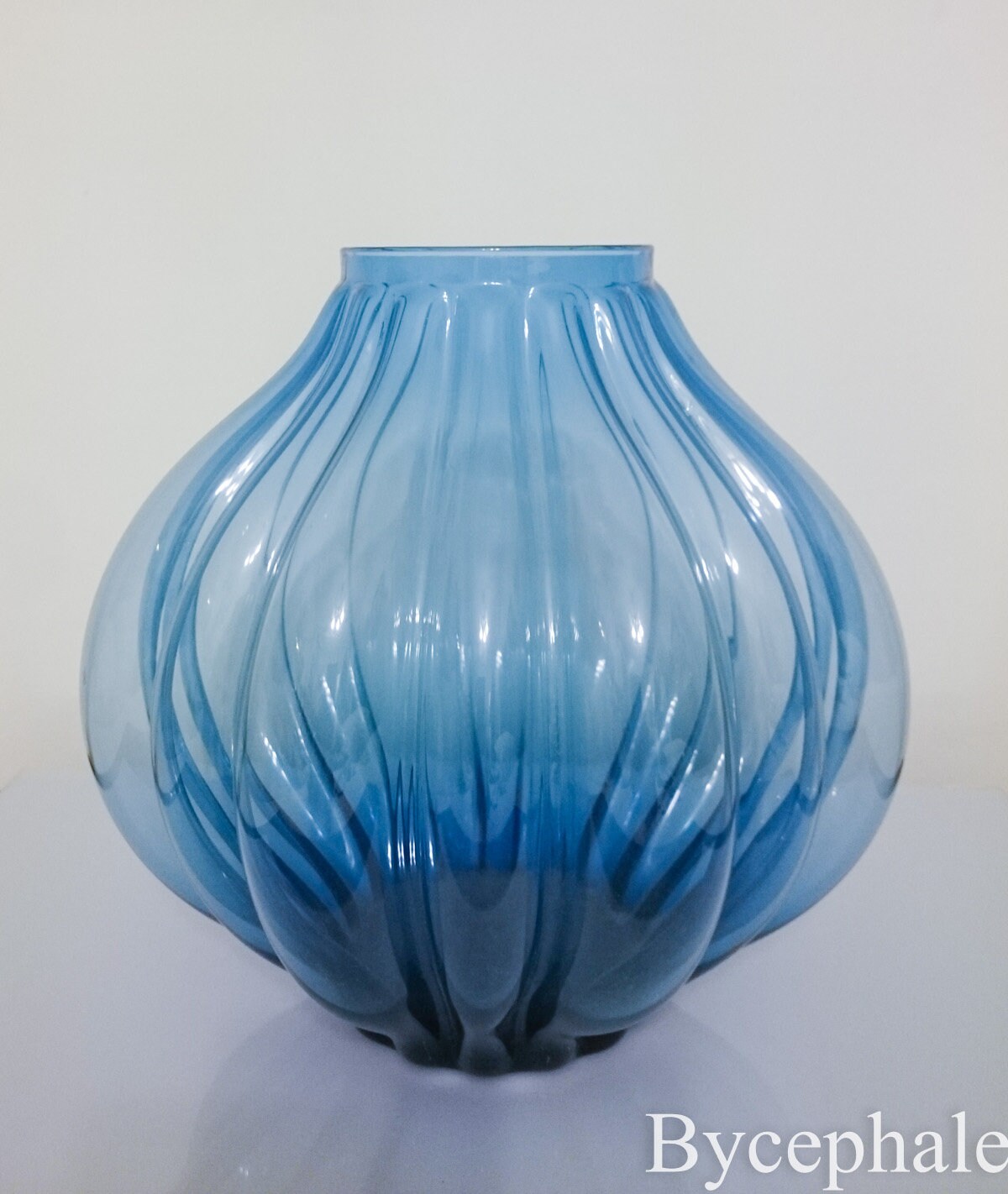 Vintage Grand Vase en Verre Bleu Italien Signé Vvi Ribbed