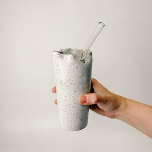 Handmade Ruffle Edge Tumbler With Glass Straw: Speckled White Pottery Sipping Tumbler, 12 oz