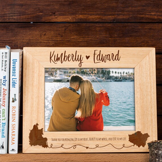 2nd anniversary gift for girlfriend