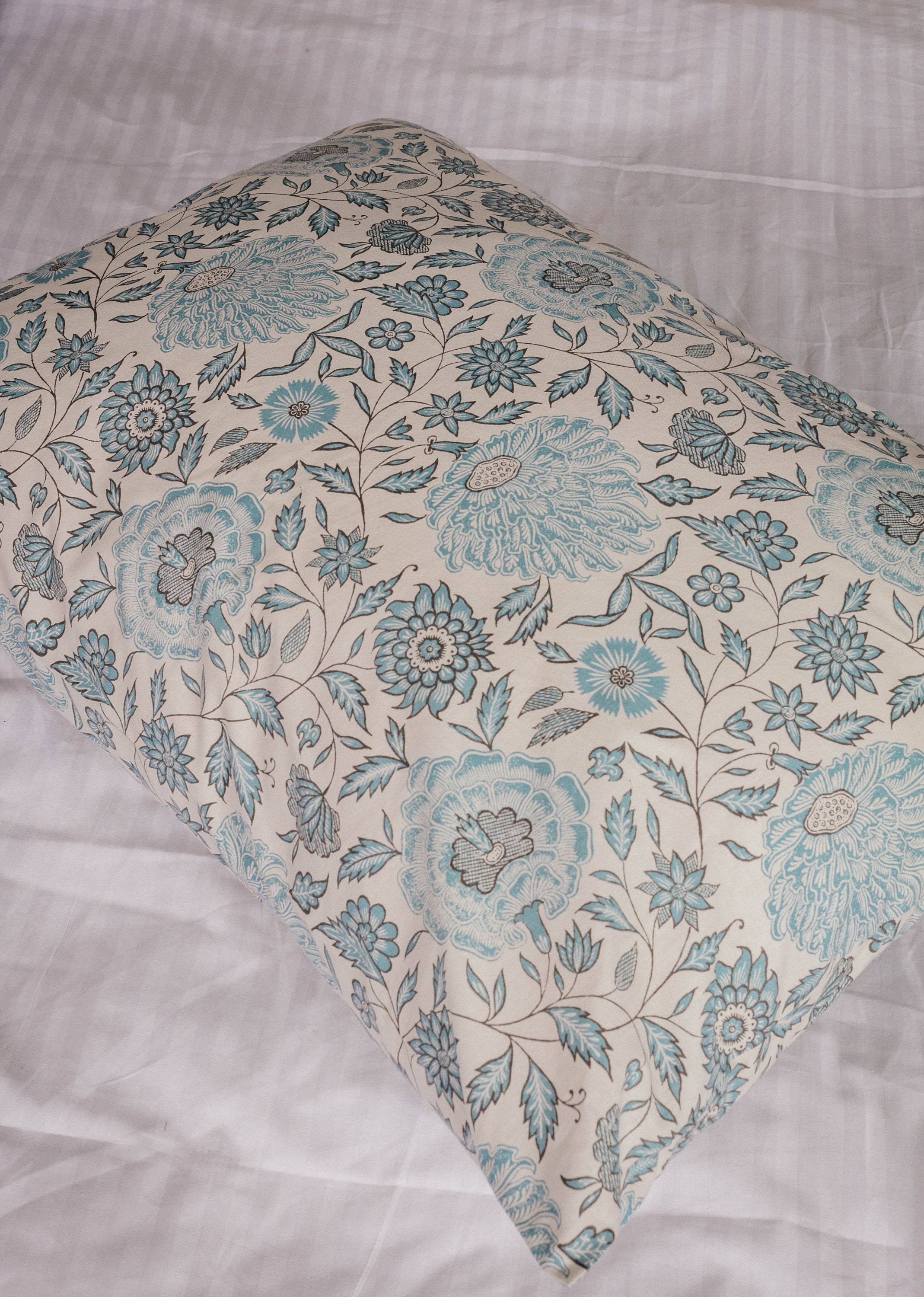 Bed Runner and Pillows. Bed Scarf and Throw Pillows. Light Etsy