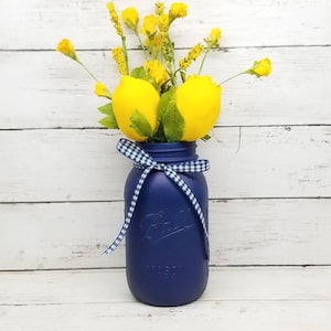Lemon floral arrangement, lemon decor, farmhouse lemon centerpiece, farmhouse kitchen decor, spring decor, housewarming gift
