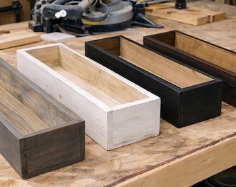 Juego de jardineras rústicas de madera / Jardineras de estilo rústico / Jardineras de madera hechas a mano / Jardineras para hierbas de interior y exterior / Jardineras de colores personalizados