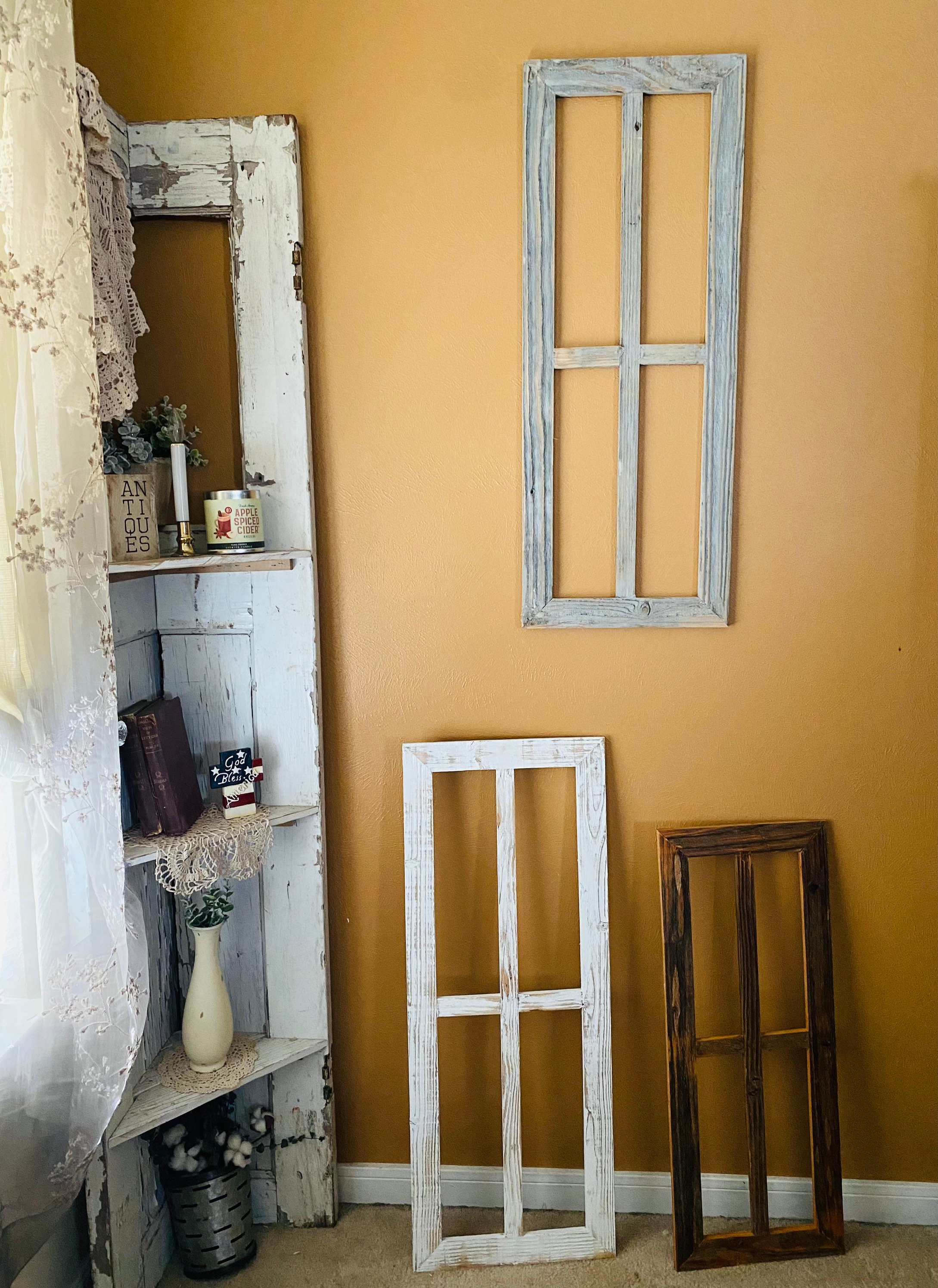 Reclaimed Wood Window Frame: Rustic Farmhouse Wall Decor
