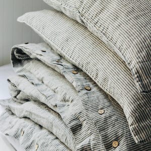 LINEN DUVET COVER with pillowcases set. French bedding vintage style queen size king size.