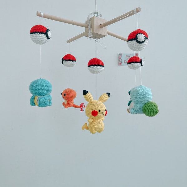 Lit de bébé portable / Ensemble mobile pour bébé au crochet Pokemon Pikachu et ses amis / décoration de chambre d'enfant / mobile au crochet / cadeau unique