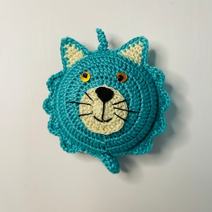 Cat Tape Measure | hand knitting cat | Scroll Ruler | Rulers, Crochet Tools | personalized gifts | Animal tape measure.