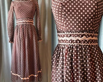1970’s Handmade Polkadot Prarrie Maxi Dress