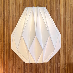 Large Origami Lampshade White Pendant Light Modern Lamp Large Pendant Light Geometric Lamp Made From Sugarcane H50cmxW46cm zdjęcie 2