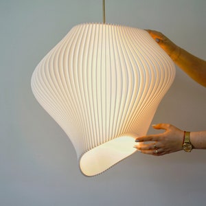 Wave Pendant Light – Bespoke Designer Dining Room Ceiling Light, Sculptural Statement Lighting (50cm)