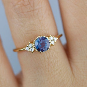 alexandrite and diamond ring, Alexandrite engagement ring, engagement ring,  diamond ring, alternative engagement ring