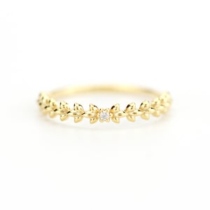 vine wedding band, diamond wedding band, simple wedding band, stackable ring |R 276