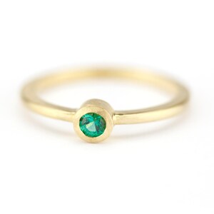 engagement ring, simple engagement ring, emerald ring, minimalist engagement ring, minimal ring, dainty ring, R149EMERALD MATT FINISHING