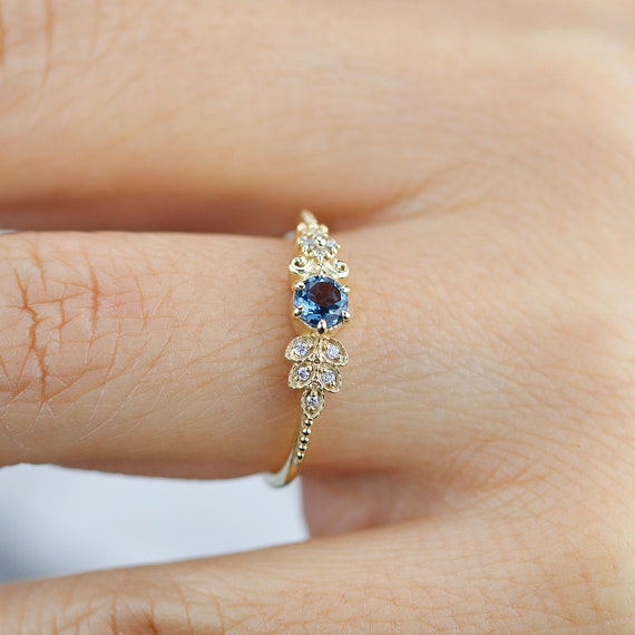 Diamond Engagement Rings London, UK | Bespoke Rings for Women